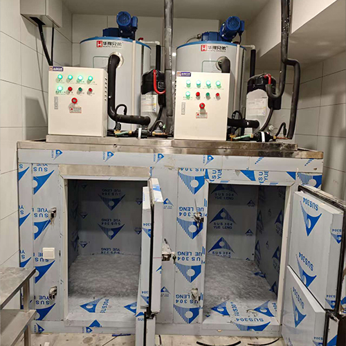 2.5吨定制款片冰机交付湖南食品厂客户